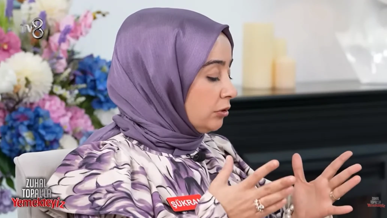 Zuhal Topal’la Yemekteyiz Şükran Kaynak kimdir? Yemekteyiz Şükran kaç yaşında? - Resim : 1