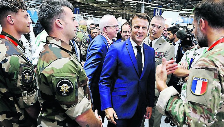 ‘Savaş ekonomisi’: bir Fransız komedisi - Resim : 4