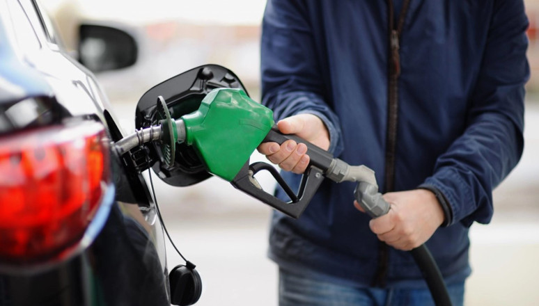 Akaryakıta toplam 4,31 TL indirim geldi! Mart ayında akaryakıta üst üste indirim! İşte benzin ve motorin fiyatları - Resim : 1