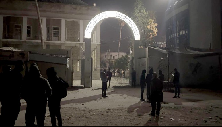 İsrail yeniden hastaneye saldırdı! Füzeler hayati bölümleri vurdu! - Resim : 3