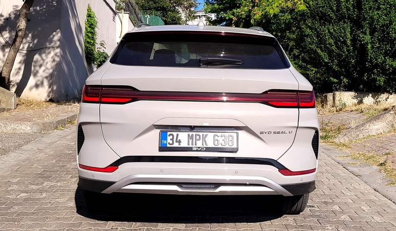 Sessiz güç, dengeli sürüş: BYD Seal U EV 2025 sürüş izlenimi - Resim : 3