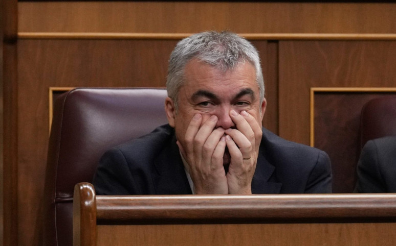 İspanya'da kamu parasıyla fuhuş skandalı: Sosyalist Parti üyelerine 'para karşılığı cinsel ilişki' yasağı - Resim : 1