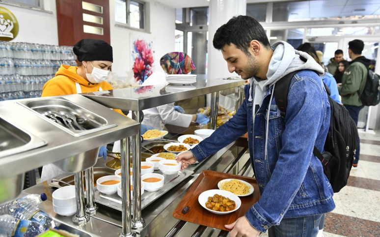 Her cuma para alınmadan dağıtılıyor! Türkiye'de örnek uygulama Ankara'da başladı - Resim : 1