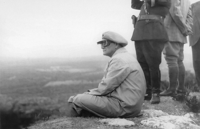 Atatürk’ün eşyaları ilk kez sanatseverlerle buluştu - Resim : 1