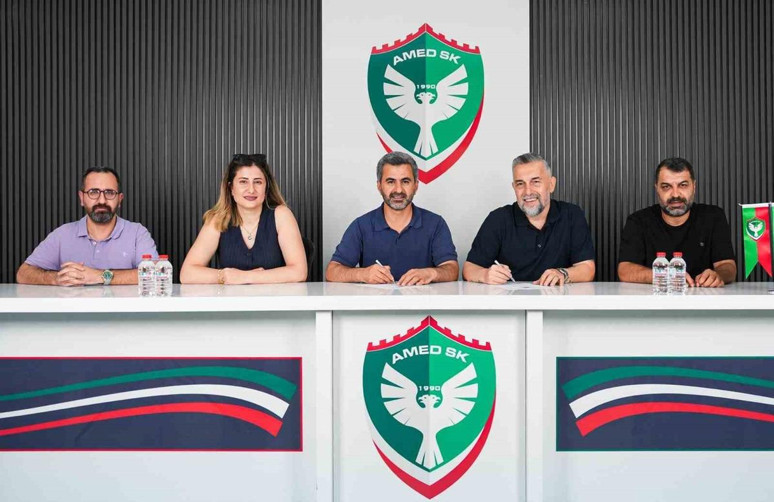 Amed Sportif Faaliyetler’e Beşiktaş'tan transfer! Sözleşme imzalandı - Resim : 1