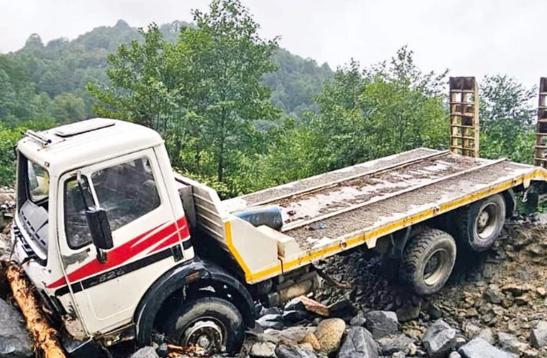 Karadeniz'de sel gitti izi kaldı - Resim : 2