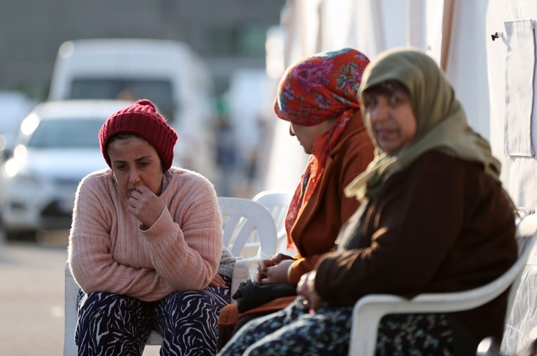 Deprem sonrası ikinci tehlike: Salgına karşı acil önlem alınmalı - Resim : 2