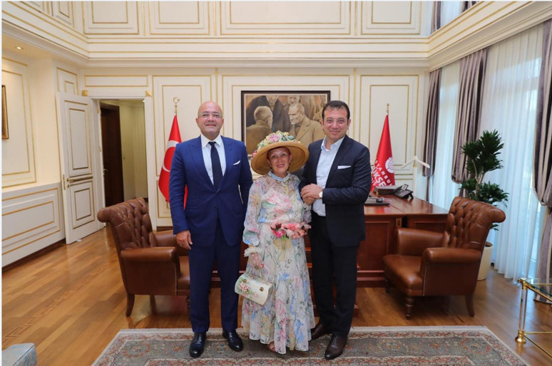 Önünü yabancı istihbarat örgütleri açmış - Resim : 1