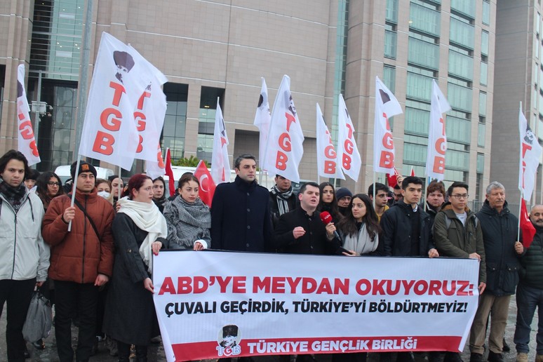 TGB'lilerin çuval davasında karar çıktı! ABD askerinin başına çuval geçiren gençlere ceza! - Resim : 1