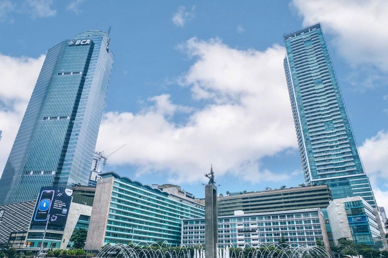 Jakarta’nın orta yeri shopping mall - Resim : 1