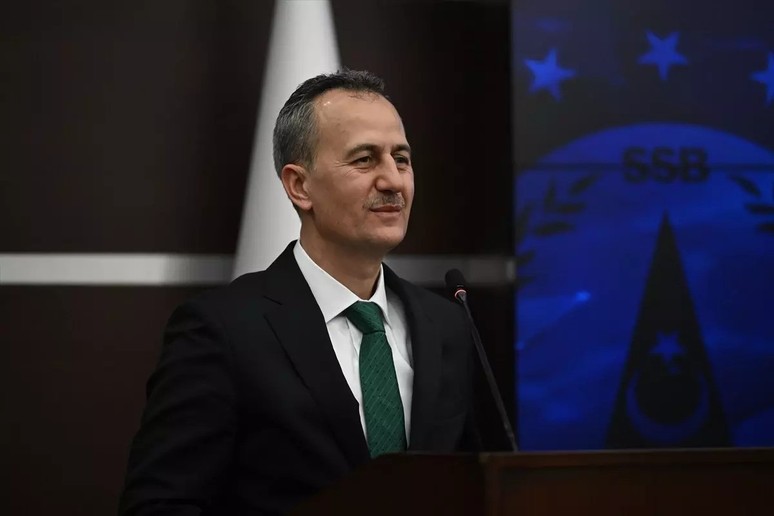 'Türkiye teknoloji üreten ülke oldu' - Resim : 1