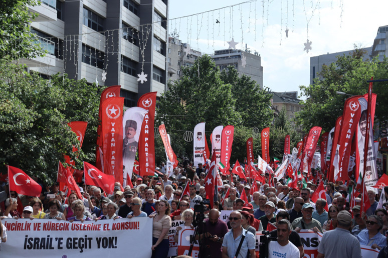 Vatan Partisi'nden 'İsrail'e geçit yok' mitingi! Perinçek'ten Erdoğan'a: Madem başkomutansınız, Kürecik'e el koyun - Resim : 1