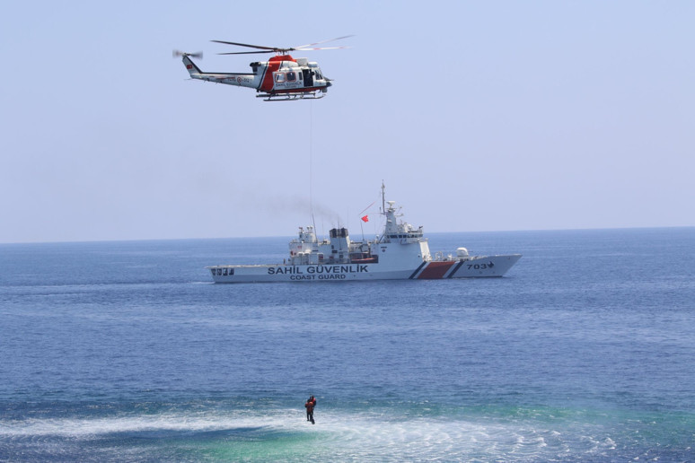 Doğu Akdeniz'de gövde gösterisi! - Resim : 2