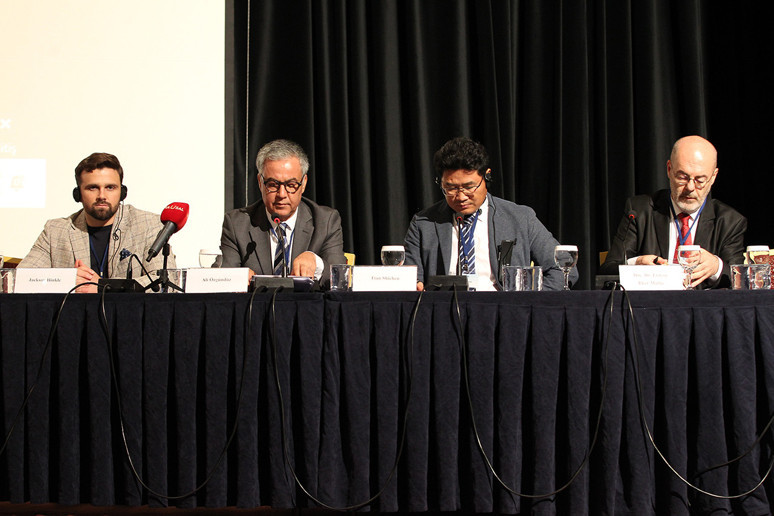 Rus siyaset bilimci Dugin: KKTC ve Kırım tanınmalıdır - Resim : 2