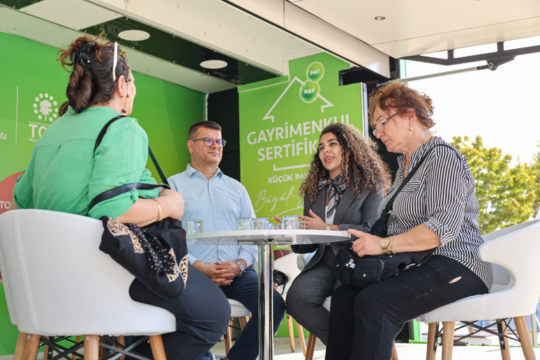 Gayrimenkul Sertifikası bilgilendirme tır ve çadırları İstanbul'da - Resim : 1