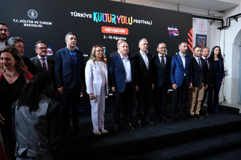 Nevşehir Kültür Yolu Festivali başladı! Türk ve Çin kültürü Kapadokya'da buluştu - Resim : 1