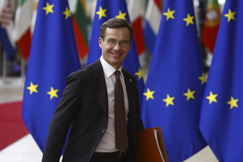 No es un candidato, sino un posible novio: el matrimonio de Ucrania con la UE se realiza a través del matrimonio entre personas del mismo sexo - Imagen: 1