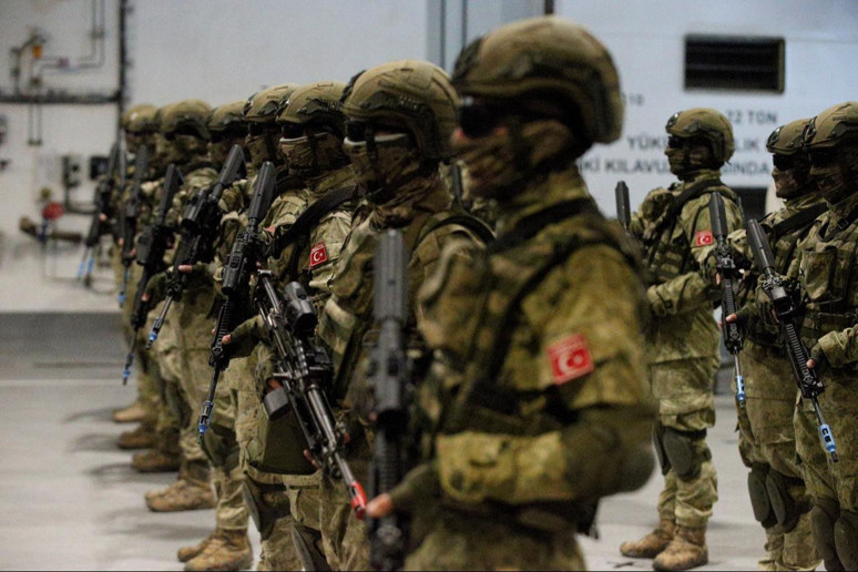 Ne kadar bela içindesiniz Sn. başbakan? - Resim : 2