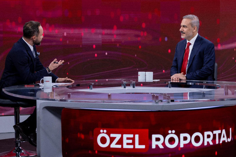 Dışişleri Bakanı Hakan Fidan: Doğu Akdeniz’den kuşatılıyoruz - Resim : 1