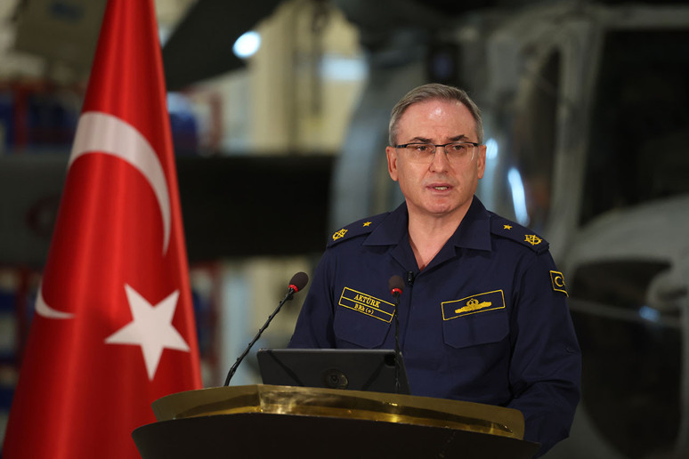 Türk Donanması’ndan Akdeniz’de gövde gösterisi - Resim : 4