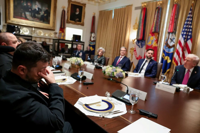 İkinci Beyaz Saray vakası: Küfürlerin havada uçuştuğu Trump-Zelenskiy görüşmesinden inanılmaz ayrıntılar - Resim : 1