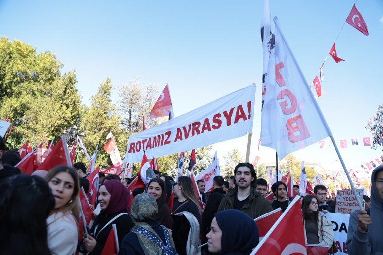 Cumhuriyet Devrimi’nden Üretim Devrimi’ne yürüyoruz - Resim : 4