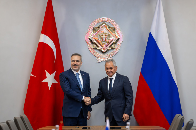 Ruslar Fidan ziyaretini NATO öncesi kritik temas olarak niteledi! Moskova’nın gözü Ankara’da - Resim : 1