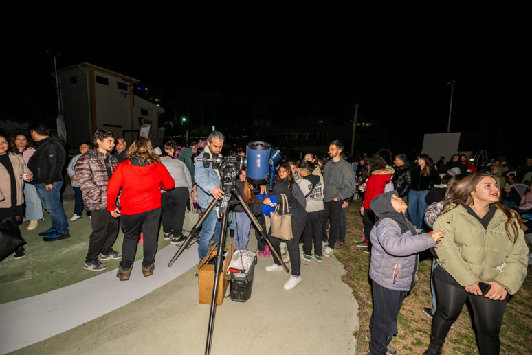 Mersinliler 525 yılda bir gerçekleşen doğa olayını izlediler - Resim : 1