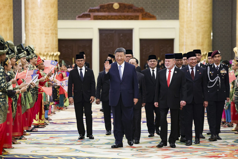 Xi Malezya'da: Tarifelere karşı ortak refah vurgusu ve Gazze çağrısı - Resim : 1