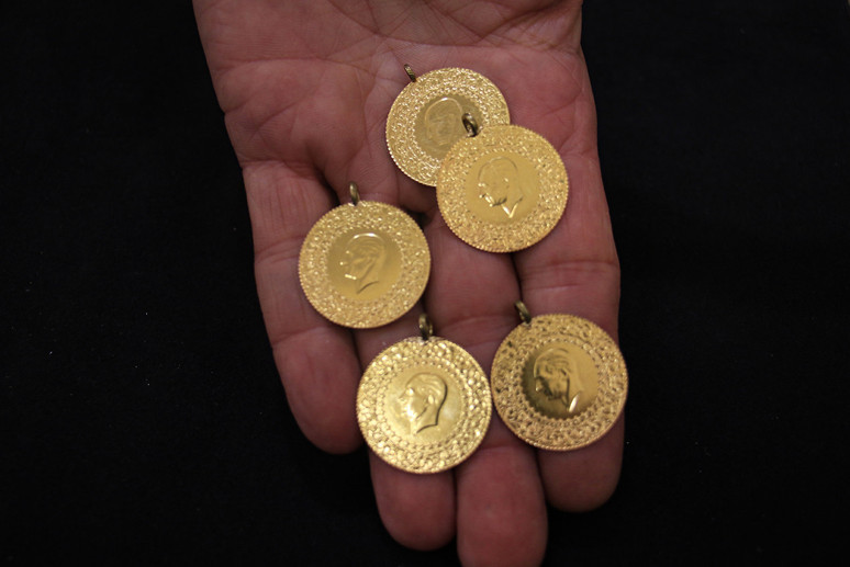 Altında düşüş hız kazandı! Gram altın ne kadar oldu? - Resim : 1