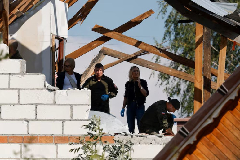 Rusya konutlara saldırdı diyen Polonya'nın kendi kendini vurduğu ortaya çıktı! - Resim : 1
