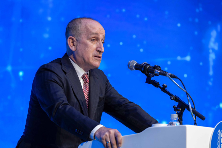 Emlak Konut Anahtar Fikirler Zirvesi 2026 teknoloji, yatırım ve girişimcilik ekosistemini buluşturdu - Resim : 3