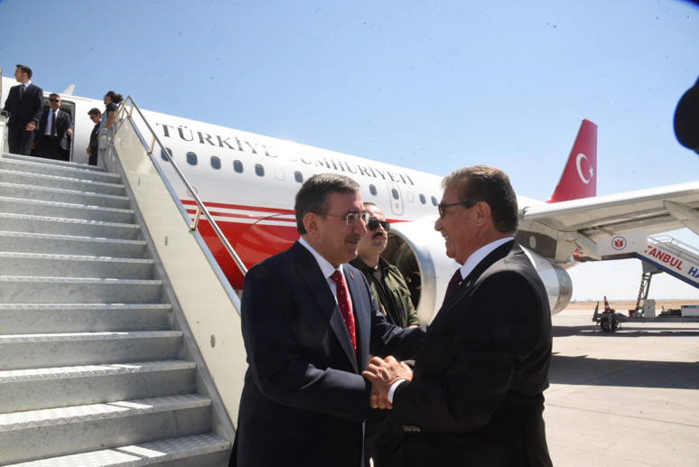 Cumhurbaşkanı Yardımcısı Cevdet Yılmaz resmi temaslar için KKTC'de - Resim : 1