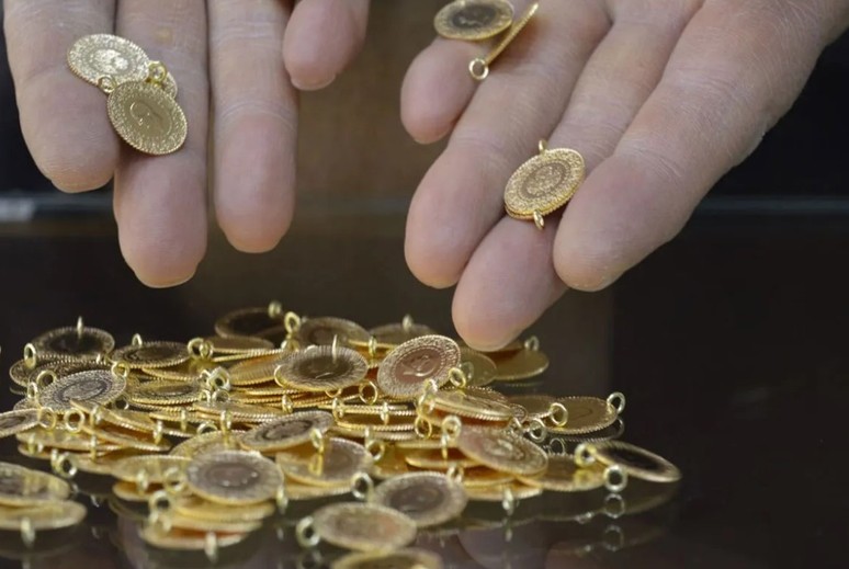 Altında düşüş devam ediyor! Altın kaç lira oldu? 10 Ekim 2024 altın fiyatları - Resim : 1
