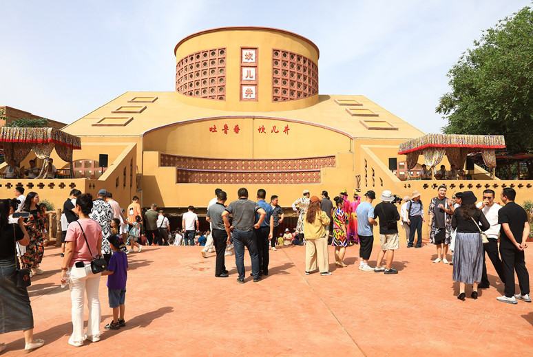 Murat Necmettin’in ‘Yaşayan Haritası’: Turpan'da Karız Kanallarını koruyan 25 yıl - Resim : 6