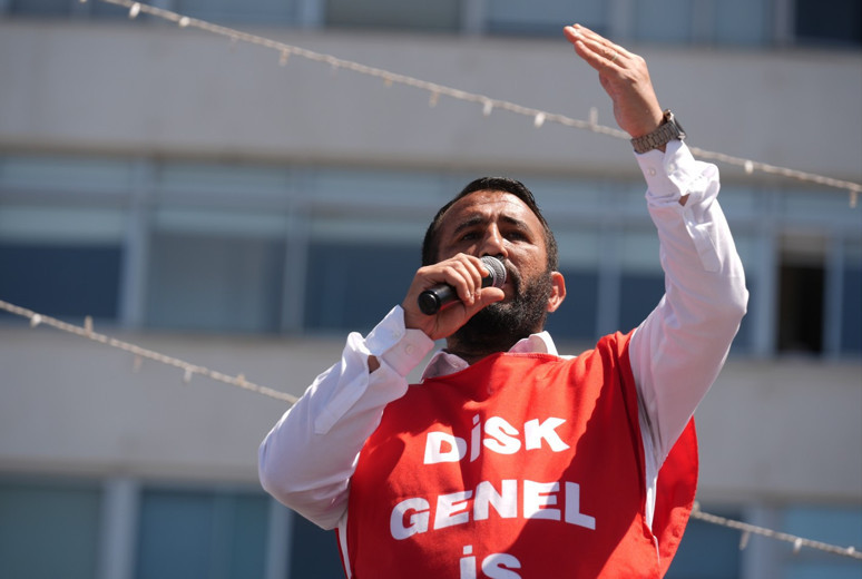 İzmir'de grevin 5. gününde işçiler Tugay'a seslendi: Şehrin patronu gibi davranma! - Resim : 2