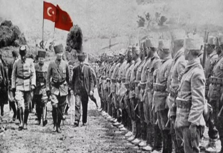 2026, 30 Ağustos'unda görevlerimiz: Bırakın Trikopis’e yalan yanlış iltifat öykülerini de 400 bin km koşmaya var mısınız onu söyleyin - Resim : 2