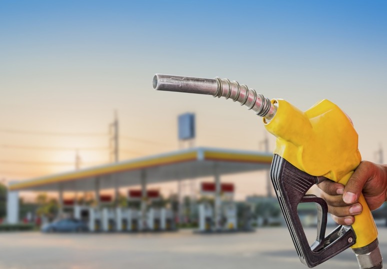 Akaryakıt fiyatı yine değişti! Motorine zam geldi! İşte zamlı güncel akaryakıt fiyatları - Resim : 1