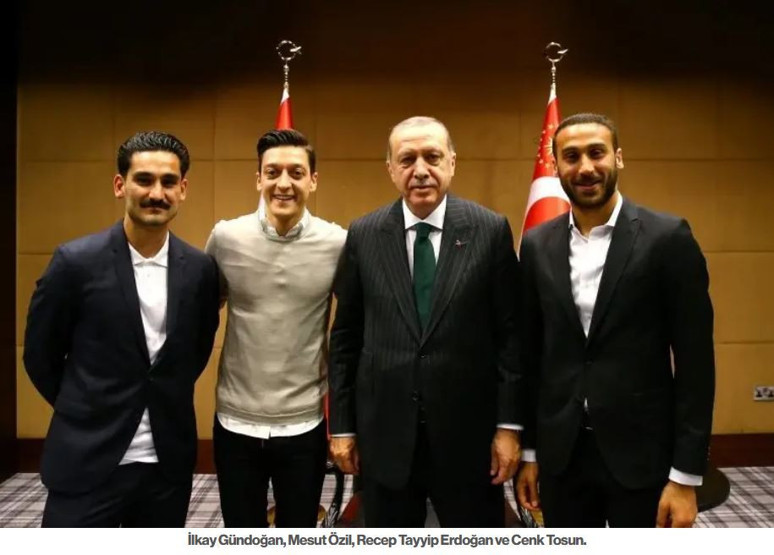 Futboldan siyasete hızlı geçiş...AK Partili Mesut Özil'den sürpriz ziyaretler - Resim : 3