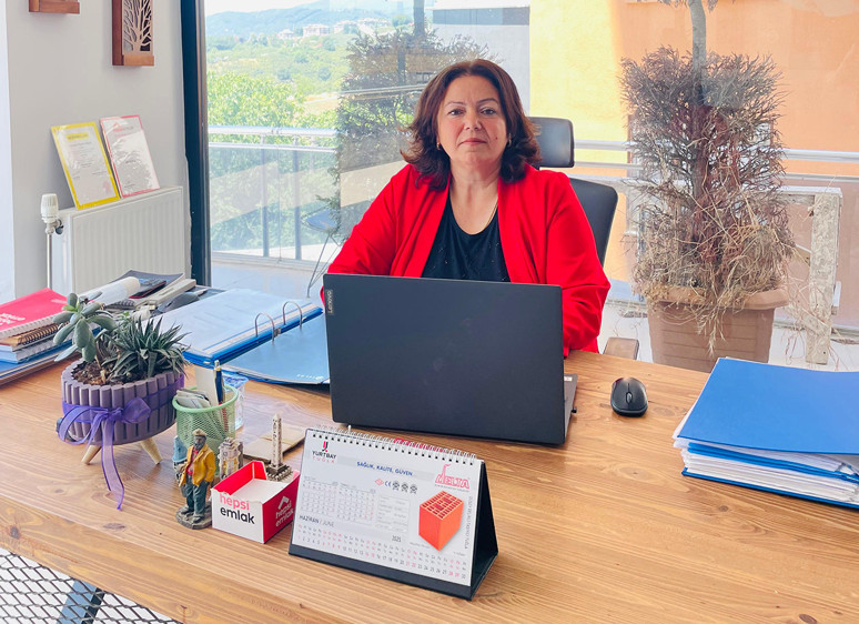 Muhtar Hanım köyde çok şeyi değiştirdi - Resim : 1