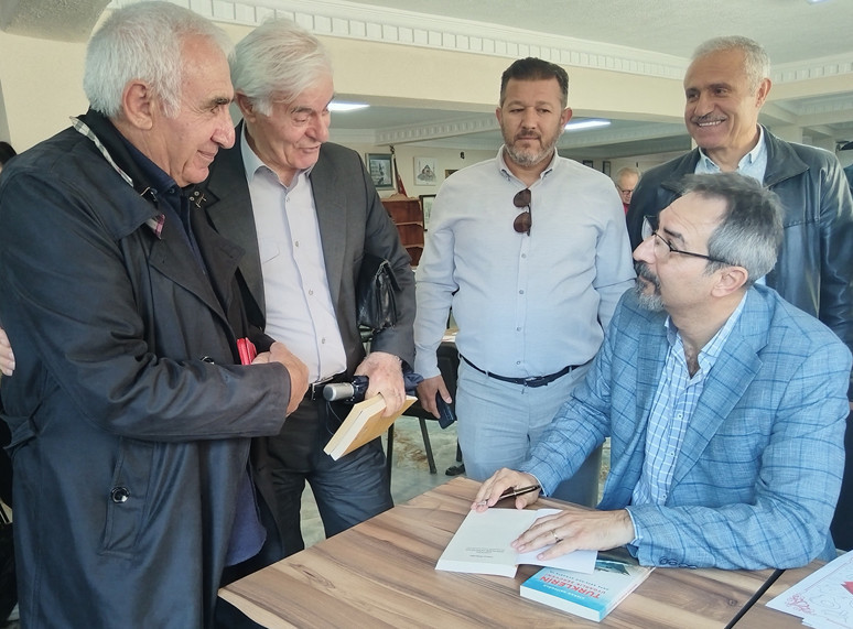 Prof. Dr. Atakan Hatipoğlu krizden çıkış yolunu anlattı: 'Devrimci çözümlere mecburuz' - Resim : 2