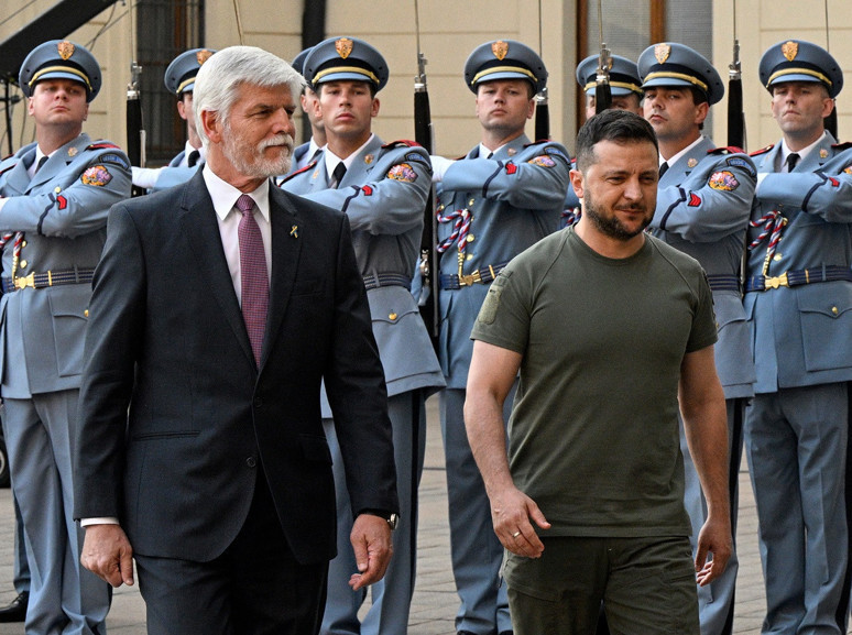 Cumhurbaşkanıyla tartıştı: Zelesnkiy’e Bulgaristan’da soğuk duş - Resim : 1