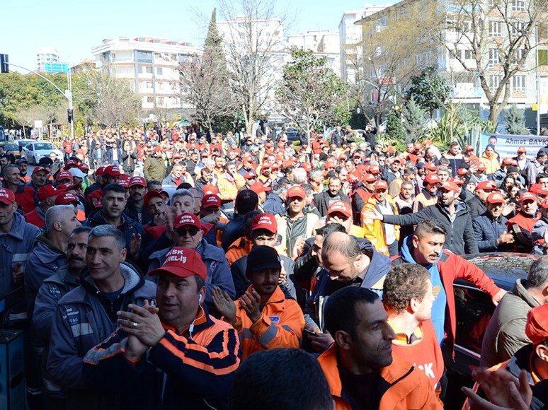Onlarca belediyede maaş krizi! İşçiler grevde, belediyeler iflasın eşiğinde