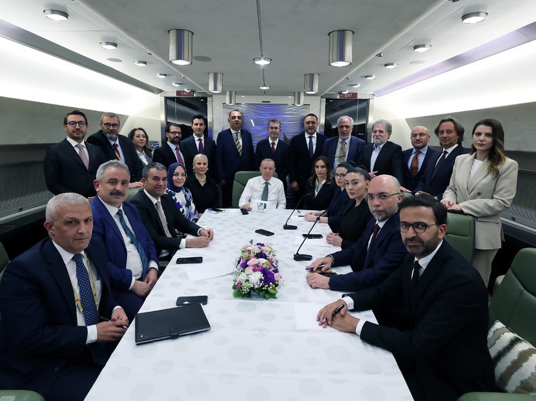Cumhurbaşkanı Erdoğan: Terör örgütü çağrının gereğini yapmalı