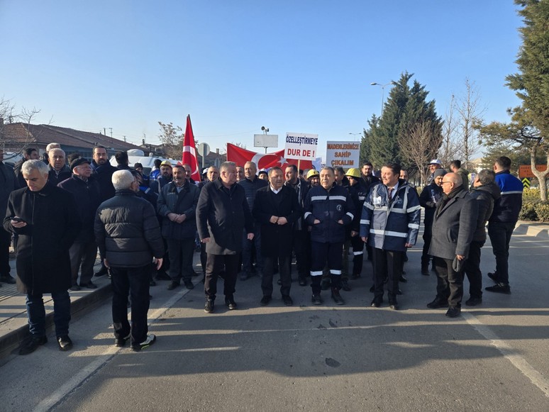 Çayırhan işçileri Ankara'ya yürüyor: 'Türkiye sesimizi duydu ama Bakanlık duymadı' - Resim : 2