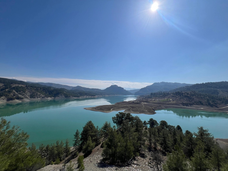 Sular çekilince ortaya çıktı