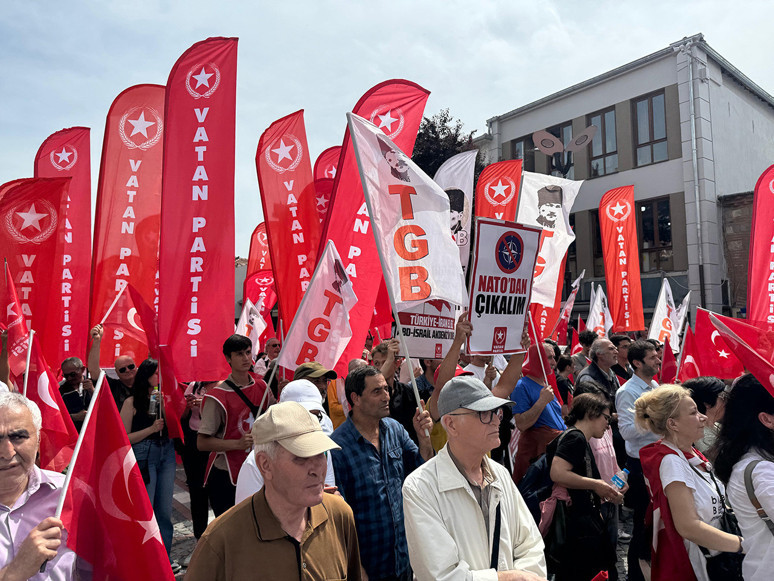 ABD ve NATO namlularının hedefindeyiz - Resim : 1