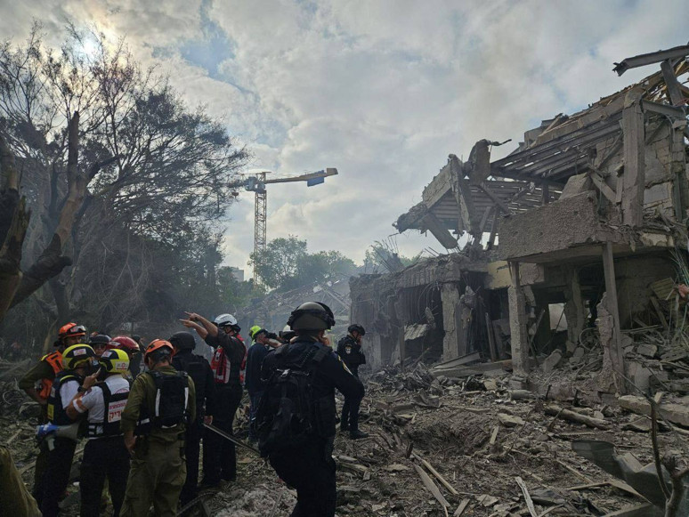 ABD’nin İran’a gösteri vuruşu - Resim : 5