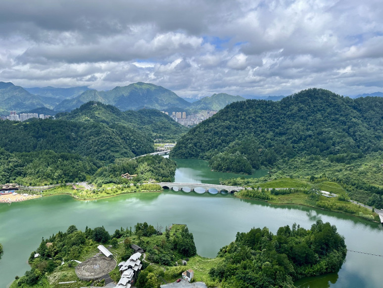 Guizhou Yeşil Dönüşüm Fuar Parkı: Sürdürülebilir Kalkınma ve Kültürel Tanıtım Modeli - Resim : 3