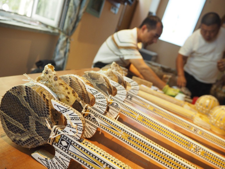 Eski şehrin kalbindeki sarı cami - Resim : 12